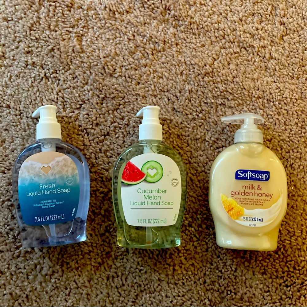 Liquid Hand Soaps Lot Of 3 7.5 Fl Oz Cucumber Melon, Milk Golden Honey & Fresh